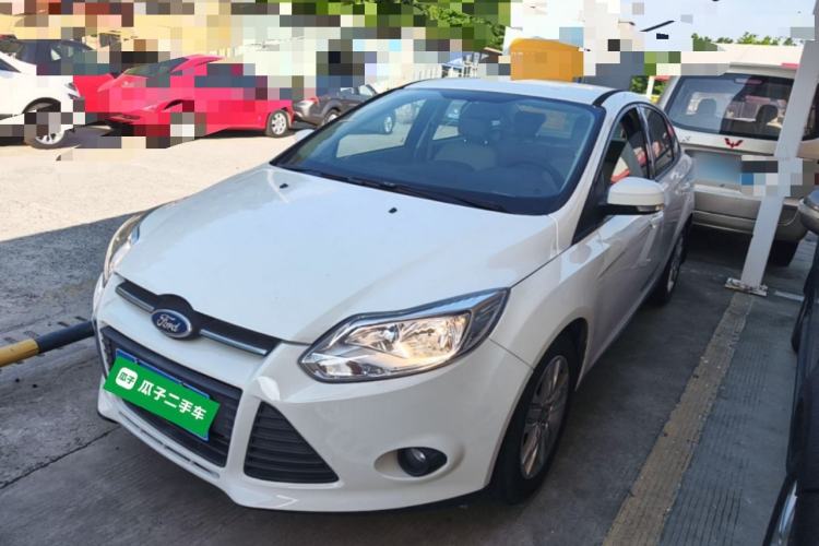 Used Ford Focus 2012 Sedan 1.6L Manual Comfort Model
