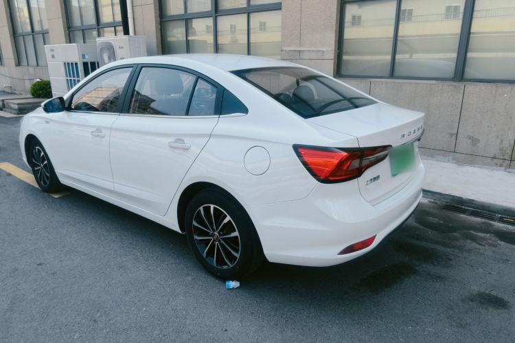 Used Roewe i5 2020 1.5L Automatic 4G Connect Luxury Flagship Edition