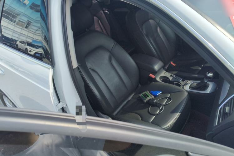 Used Audi Q3 2015 35 TFSI Comfort Model