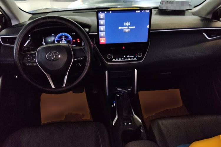 Used Toyota FRONTLANDER 2023 2.0L CVT Elite Edition Center Console