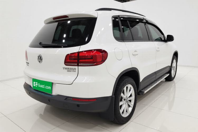 Used Volkswagen Tiguan L 2016 280TSI Automatic Two-Wheel-Drive Silk Road Style Edition