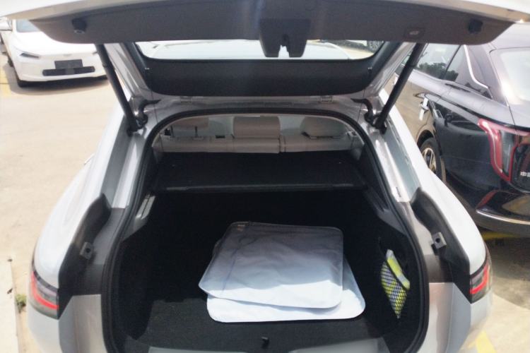 Used Baojun Enjoy 2025 Plug-in Hybrid 140km Standard Version