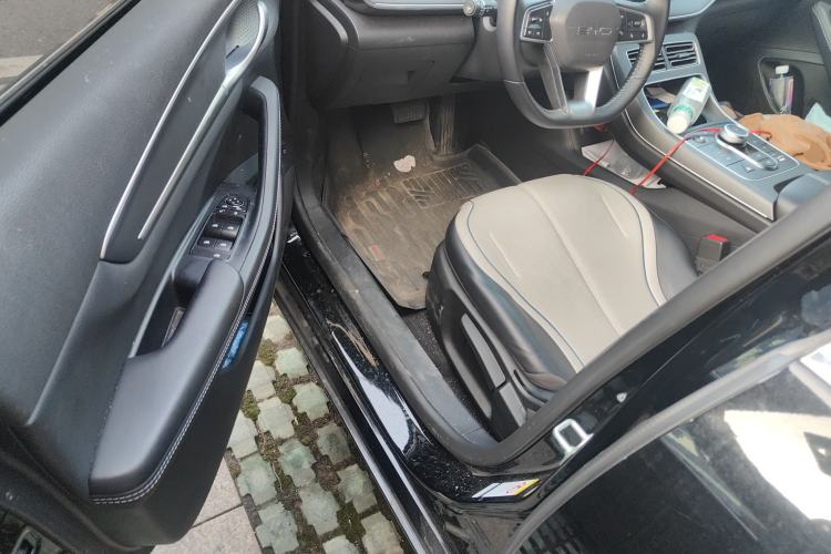 Used BYD Destroyer 05 2024 HONOR Edition DM-i 55KM Luxury Model Driver Seat