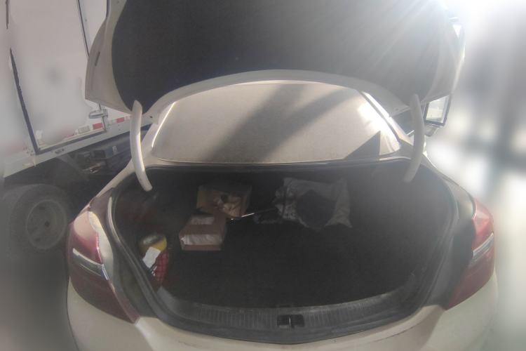 Used Buick Regal 2015 1.6T Leading Technology Model Trunk