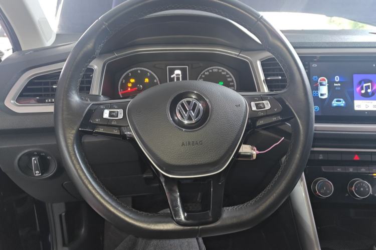 Used Volkswagen T-ROC 2018 230TSI DSG Two-Wheel Drive Advanced Version China V Standard
