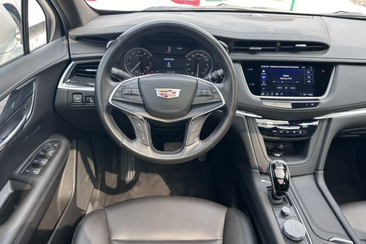 Used Cadillac XT5 2022 2.0T Four-Wheel Drive Luxury Version