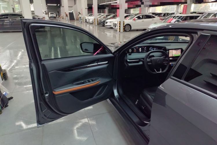 Used CHANGAN UNI-V 2022 1.5T Prestige Version Driver Seat