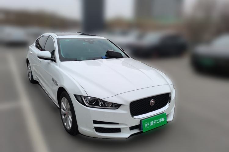 Used Jaguar XEL 2019 2.0T 200 PS Elite Edition Front Right 45 Deg