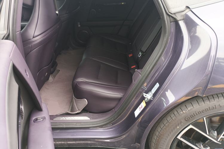 Used Avatr 06 2025 Ultra Pure Electric Edition Left Rear Seat