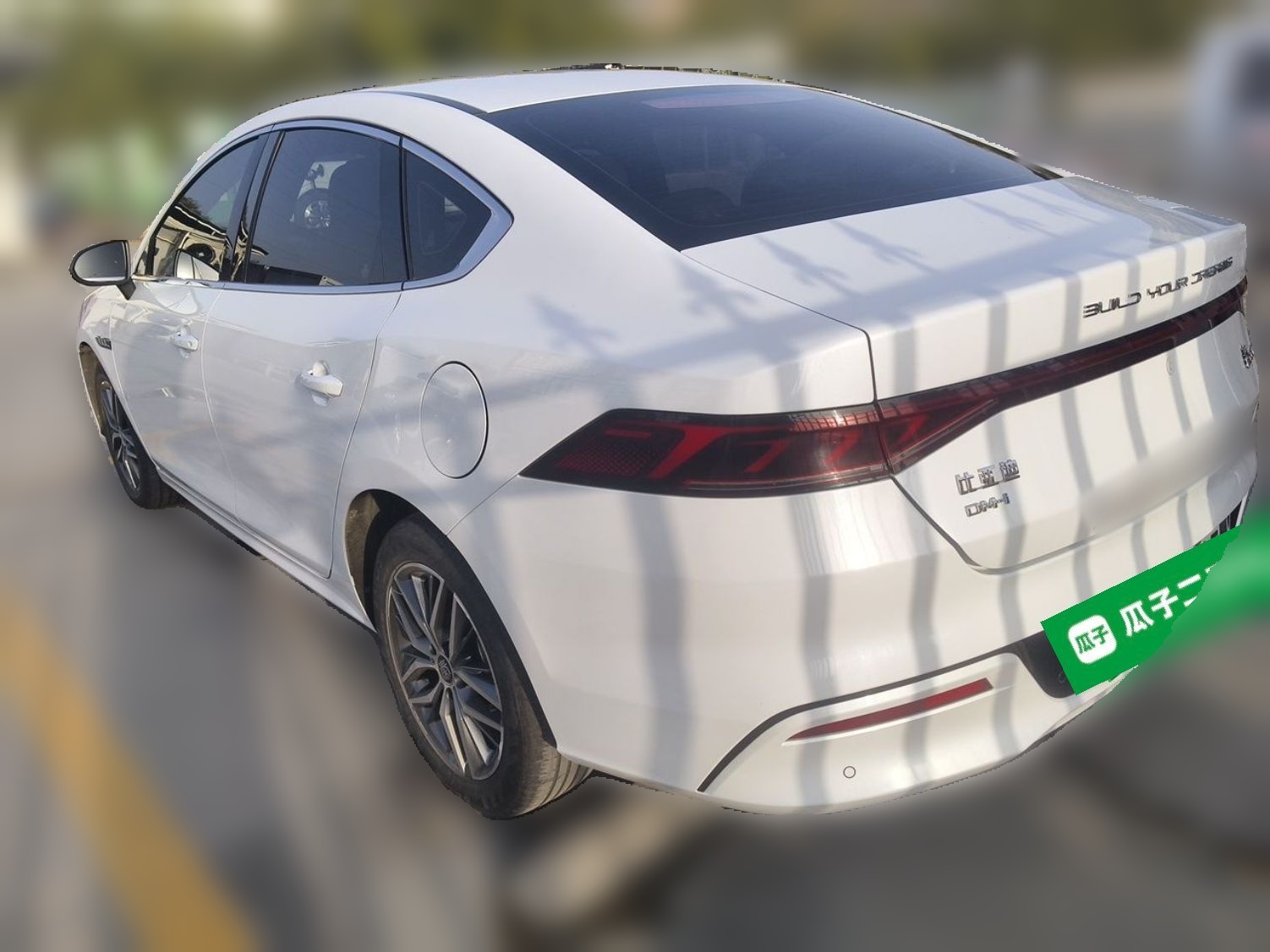 BYD Qin PLUS 2023 Champion Edition DM-i 120KM Leading Model — снимка 4