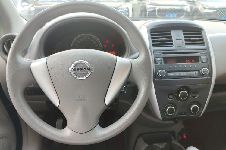Used Nissan Sunny 2014 1.5XE Manual Comfort Edition
