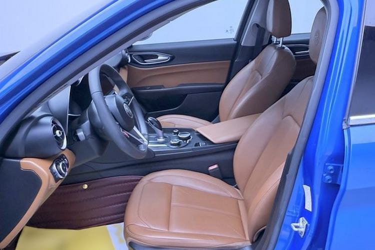 Used Alfa Romeo Giulia 2017 2.0T 200HP Luxury Edition