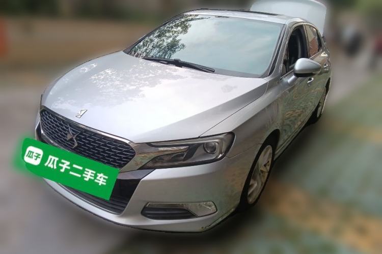 Used DS 5LS 2014 1.8L Elegant Edition VTi140