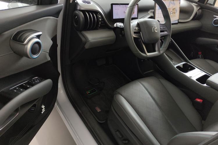 Used BYD Yuan PLUS 2025 Intelligent Driving Version 510 KM Beyond-Grade Edition Driver Seat