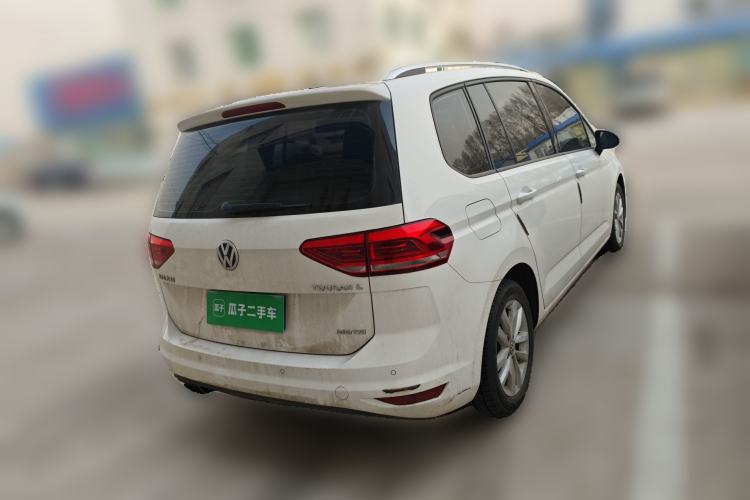 Used Volkswagen Touran 2018 Volkswagen Touran L 280TSI DSG Comfort Edition 7 Seats China VI Standard Rear Right 45 Deg