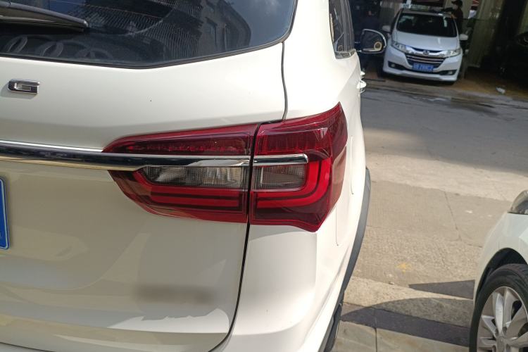 Used FORTHING T5L 2020 1.5T Automatic Luxury 7-Seater China VI Standard
