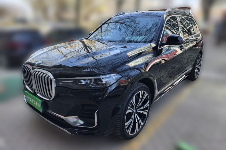 Used BMW X7 2019 xDrive40i Luxury Package with Leading Features