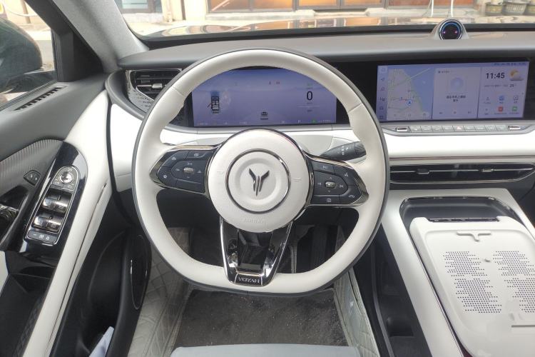 Used VOYAH FREE 2025 318 318 km Rear-Drive Touring Edition Steering Wheel