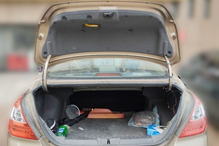 Used Geely Auto Classic Emgrand 2013 Sedan 1.5L Manual Entry-Level Model