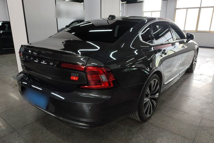 Used Volvo S90 2023 B5 Zhiyuan Luxury Edition