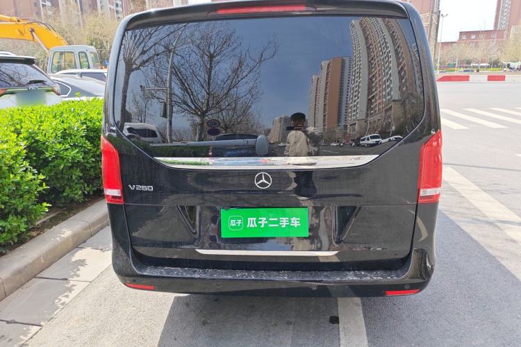 Used Mercedes-Benz V-Class 2021 V 260 Avantgarde Edition