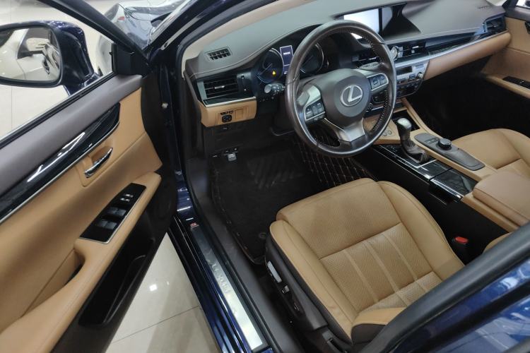 Used Lexus ES 2015 200 Elite Edition
