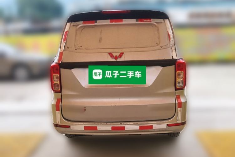 Used Wuling Hongguang 2019 1.5L S Basic Window-Sealed Vehicle China VI LAR Rear