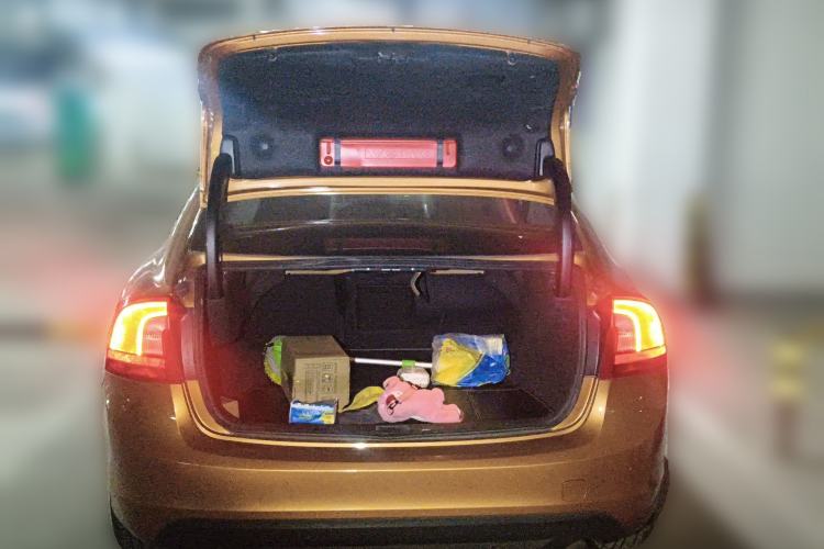 Used Volvo S60 2012 T5 Zhiya Edition Trunk