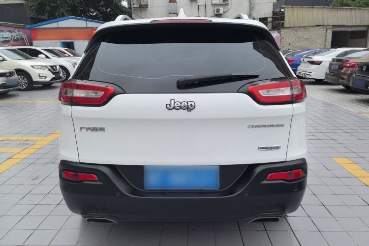 Used Jeep Cherokee 2016 2.4L Leading Edition Rear