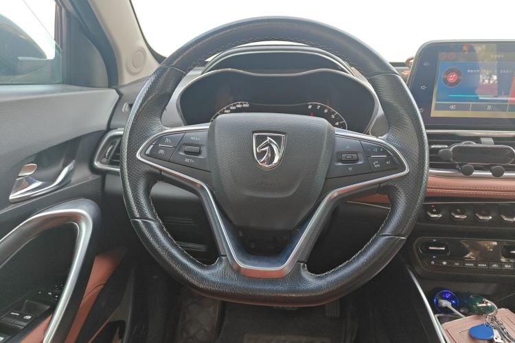 Used Baojun 510 2017 1.5L Automatic Luxury Model Steering Wheel