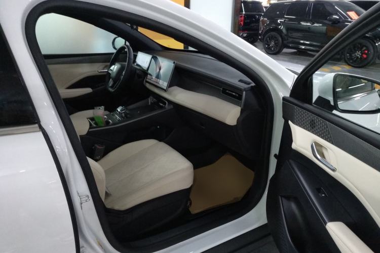 Used BYD Qin PLUS 2025 DM-i Smart Drive 55KM Beyond Model