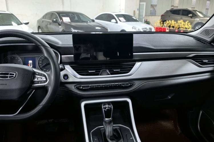 Used Geely Auto Vision X6 2020 1.4T CVT Luxury Edition
