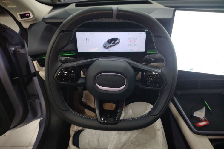 Used Lynk & Co 07 2024 EM-P 126 Long-Range Ultra