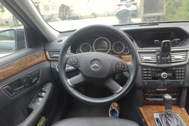 Used Mercedes-Benz E-Class 2010 E 200 CGI Elegant Model