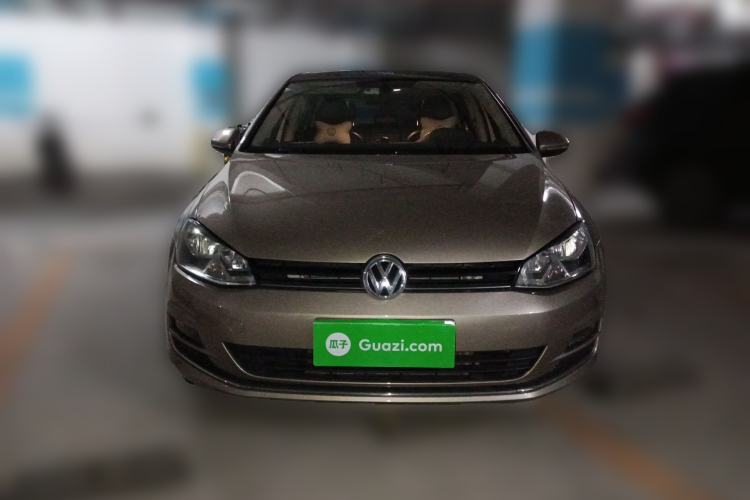 Used Volkswagen Golf 2016 230TSI Automatic Luxury Version
