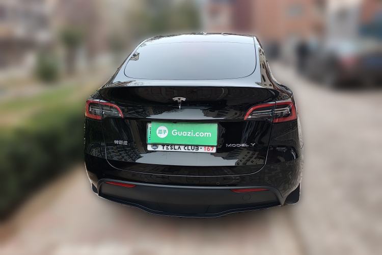 Used Tesla Model Y 2023 Long-Range All-Wheel-Drive Version