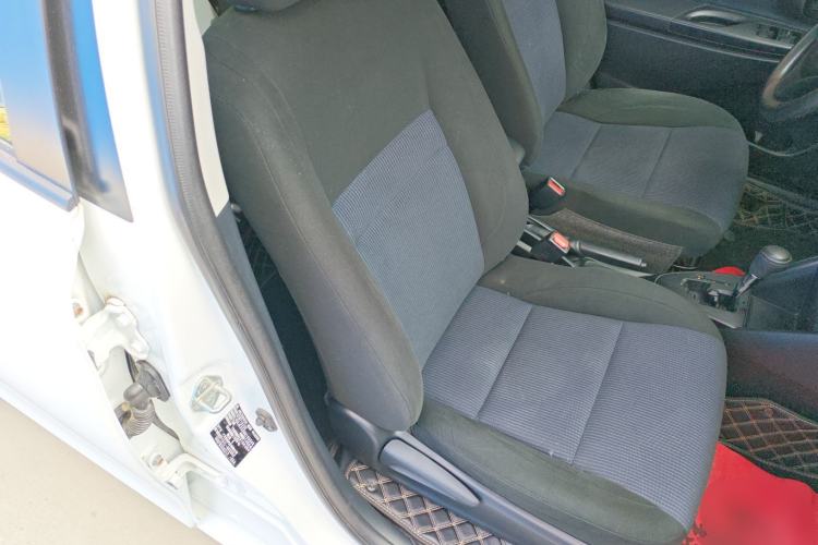 Used Toyota YARiS L Zhi Xuan 2016 Revised 1.5E CVT Charming Edition