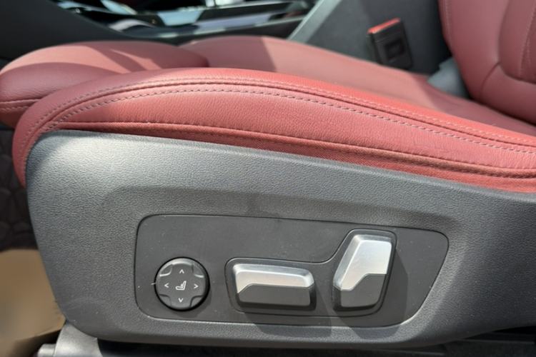 Used BMW X3 2022 xDrive30i Luxury Model M Night Sky Package Interior 8