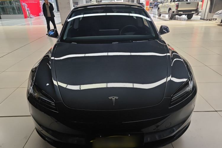 Used Tesla Model 3 2025 Rear-Wheel-Drive Version