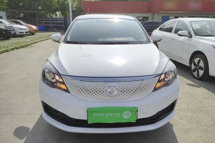 Used Dongfeng Aeolus E70 2021 Revised Version 2 360H Battery-Swap Edition Front