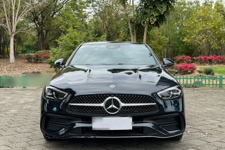 Used Mercedes-Benz C-Class 2025 Facelift C 260 L Sport Edition Exterior 1