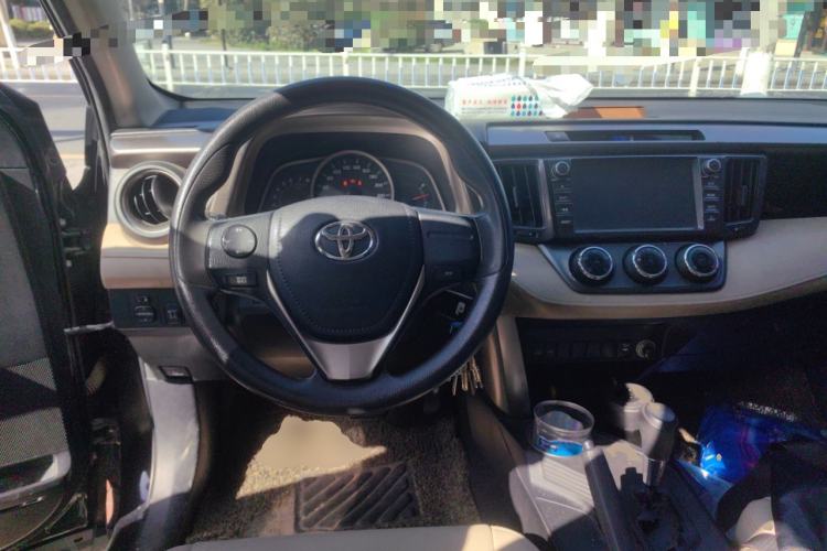 Used Toyota RAV4 2013 2.0L CVT Two-Wheel Drive Urban Edition