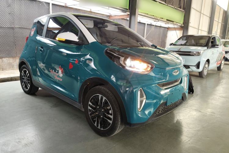 Used Chery Little Ant 2022 Restyled Version Sweet Pink Edition Half-Sugar Version 30.6 kWh 30 kW 301 km
