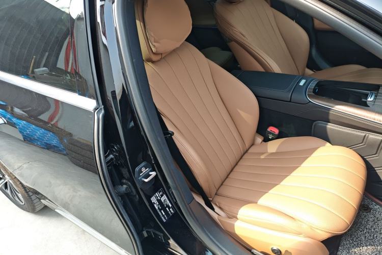 Used Mercedes-Benz E-Class 2025 E 300 L Luxury Model
