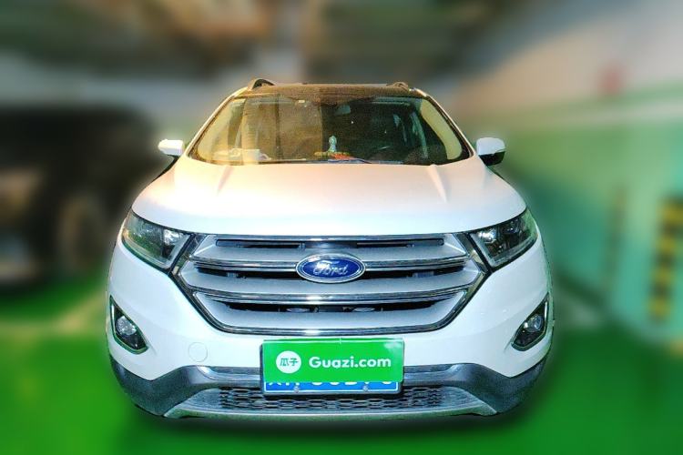 Used Ford Edge 2018 EcoBoost 245 Four-Wheel Drive Titanium 7-Seater Front