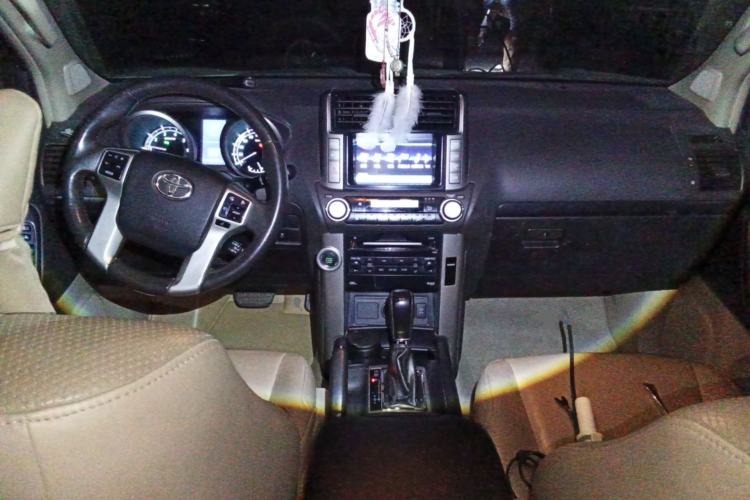 Used Toyota Prado 2010 4.0L Automatic TX-L NAVI