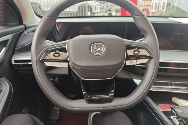 Used CHANGAN Eado 2022 PLUS Blue Whale NE 1.4T GDI DCT Prestige Edition Steering Wheel