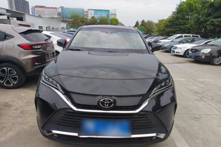 Used Toyota Harrier 2022 2.0L CVT Two-Wheel Drive Entry Version Front