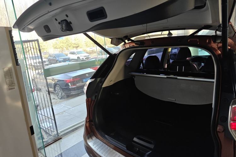 Used Nissan X-Trail 2015 2.0L CVT Comfort MAX Edition 2WD