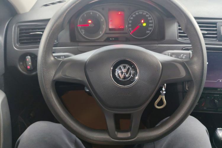 Used Volkswagen Santana 2021 1.5L Automatic Fashion Edition Steering Wheel